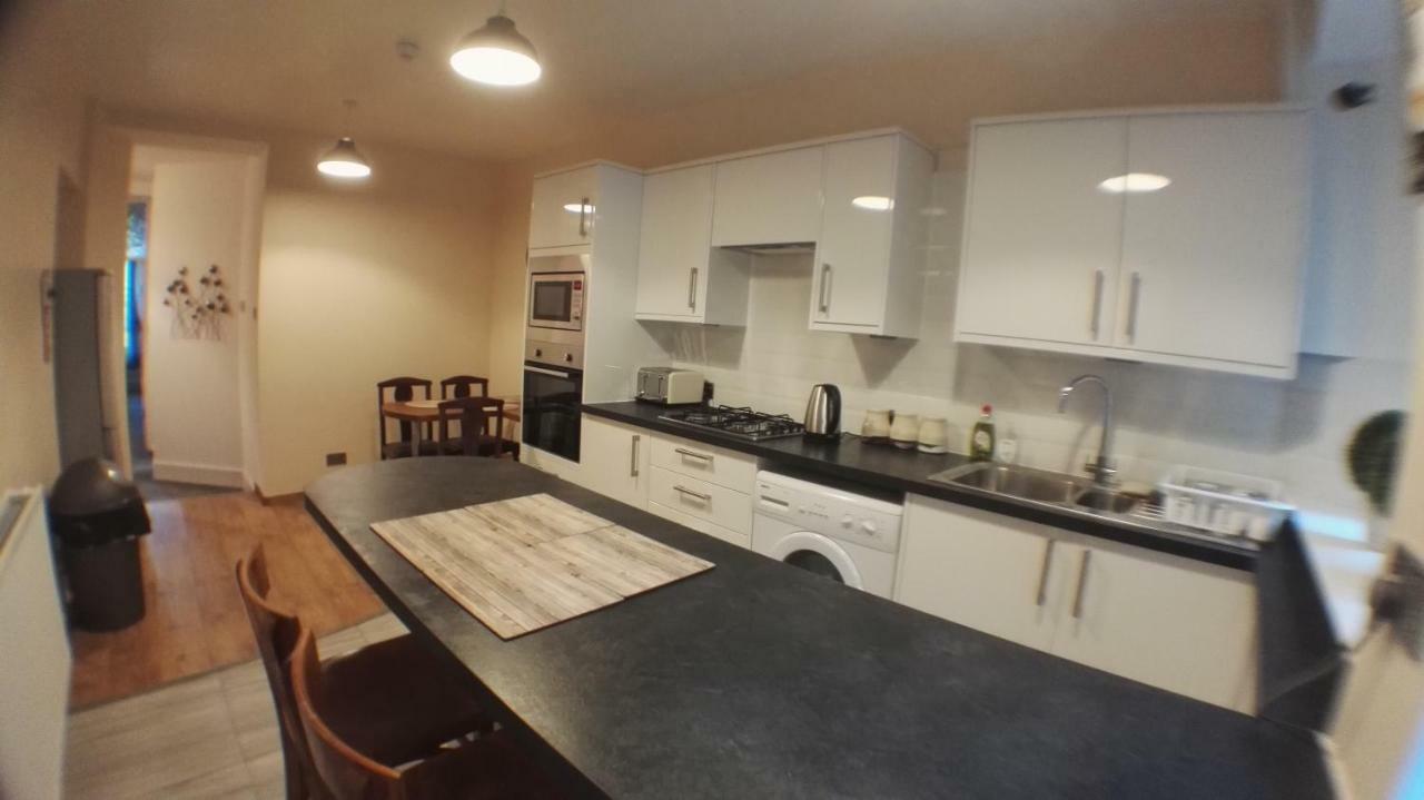 Large Garden Flat Near Marine Lake Weston-super-Mare Luaran gambar