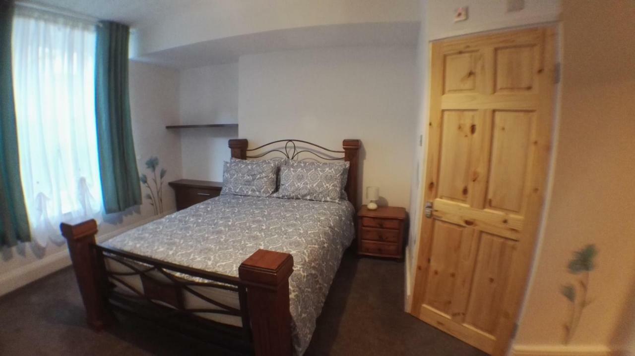 Large Garden Flat Near Marine Lake Weston-super-Mare Luaran gambar